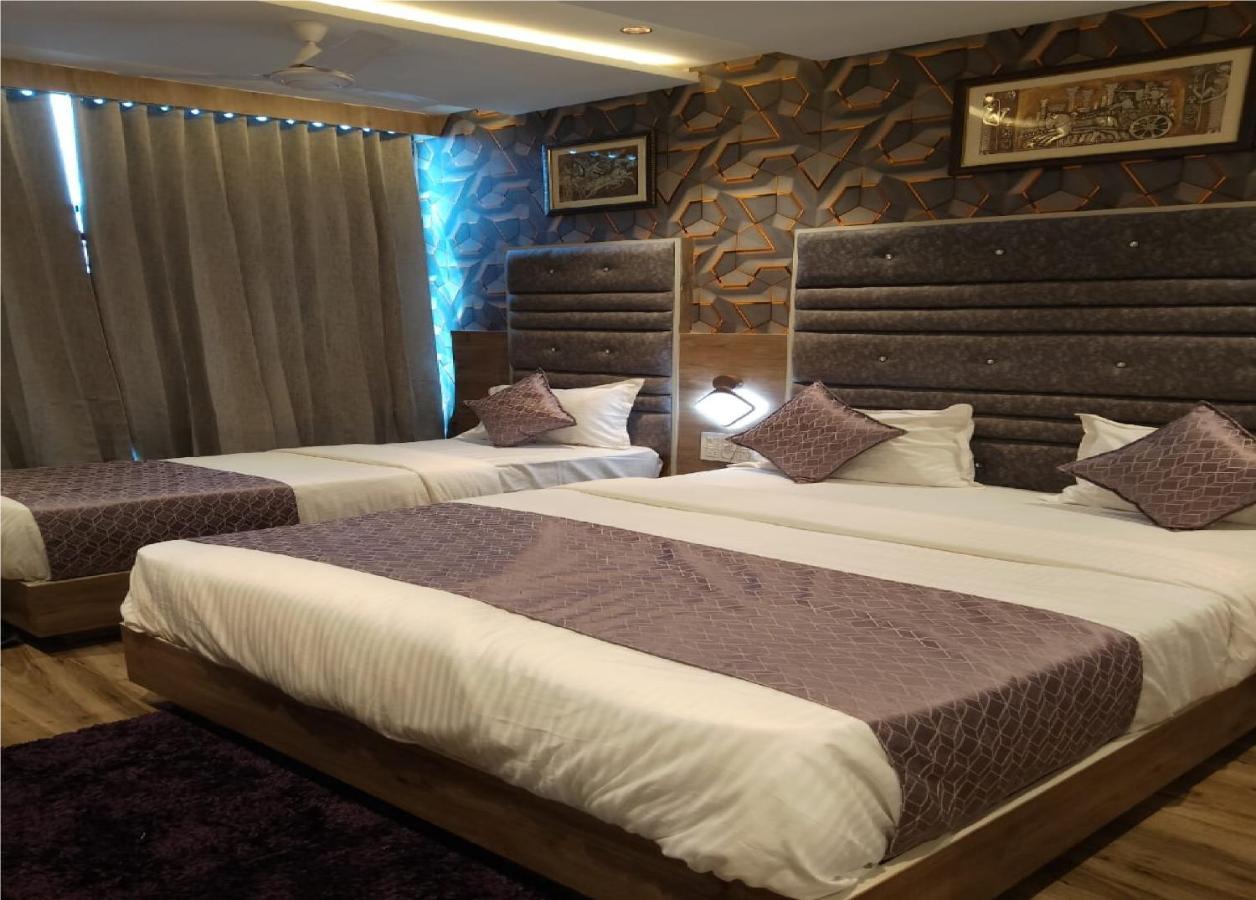 Hotel Lotus Villa Ahmedabad Exterior photo